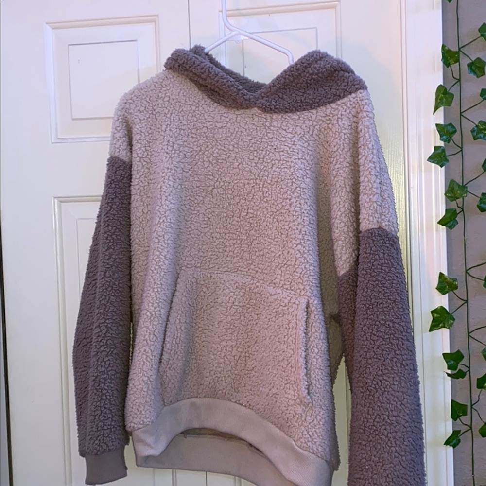 Fuzzy Sherpa hoodie